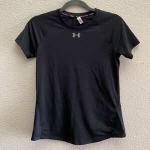 Under Armour UA Run Fitted Heat Gear Vented T-Shirt Size Medium